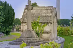 THERE ARE THOUSANDS OF CELTIC CROSSES IN GLASNEVIN CEMETERY [HERE ARE A FEW EXAMPLES]-232199-1