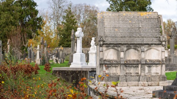 THE SECOND CIRCLE OF VAULTS NOVEMBER 2025 The vaults at Glasnevin are predominantly subterranean chambers constructed beneath the earth's surface. This is a...