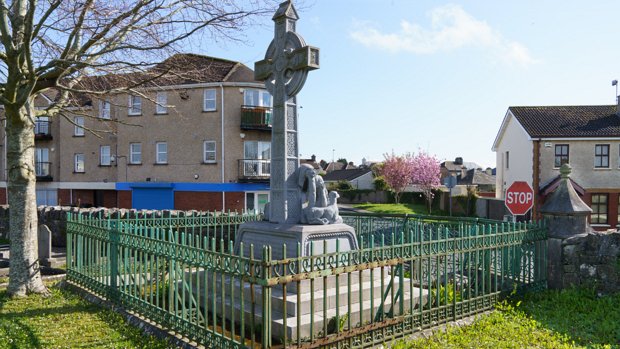 CELTIC CROSSES