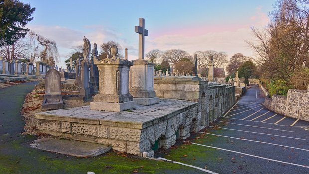 MOUNT JEROME DECEMBER 2014 Founded in 1836 as Ireland's first privately owned cemetery, it quickly became the final resting place for many...