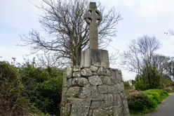 THE LAUGHANSTOWN CROSSES MORE ABOUT THESE CROSSES