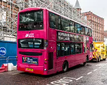 A BELFAST BUS NEEDING REPAIR [TRANSLINK METRO]-235359-1