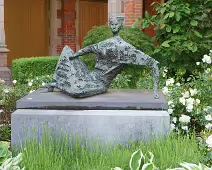 RECLINING FIGURE BY FREDERICK EDWARD McWILLIAM [QUEENS UNIVERSITY BELFAST MAY 2017]-235522-1 RECLINING FIGURE BY FREDERICK EDWARD McWILLIAM