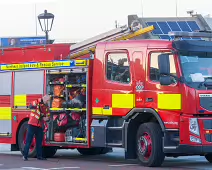 FIRE ENGINE ERZ 9062 VOLVO FM-330 SRT SRP [ROMEO TANGO 190]-235553-1 ROMEO TANGO 190