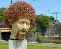 LUKE KELLY STATUE AND THE SHERIFF STREET LIFTING BRIDGE [GUILD STREET JULY 2024]-236466-1