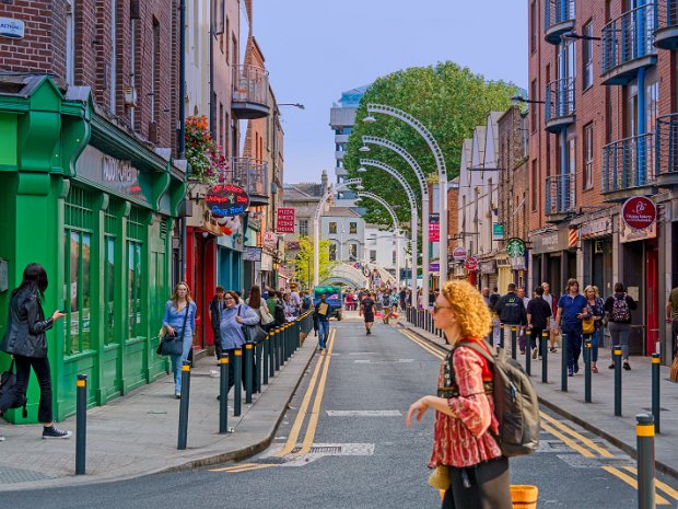 THE BEGRUDGERS AR UNHAPPY Ah, the Dublin begrudger! A character as iconic as the Ha'penny Bridge itself, always ready with a complaint, even in...