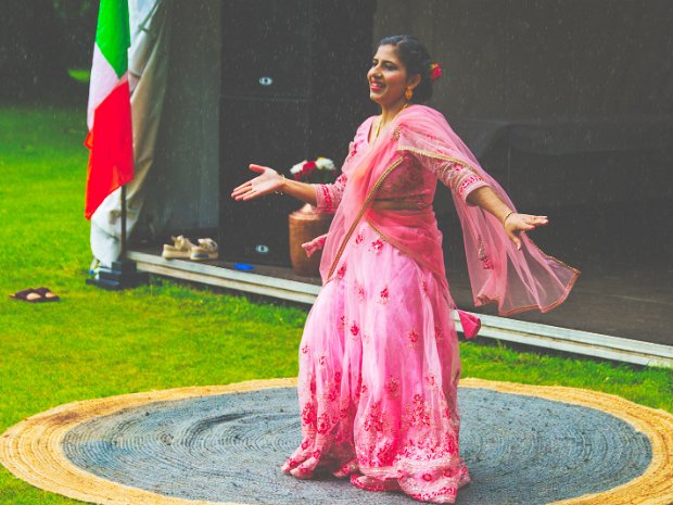 Beautiful Pink Dress The rain was so heavy that it made it very difficult to photograph performance and despite the rain my camera decided to...