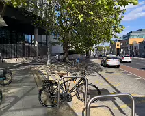 PARKGATE STREET [A GATEWAY TO DUBLIN'S HISTORY AND PARKLANDS]-234198-1