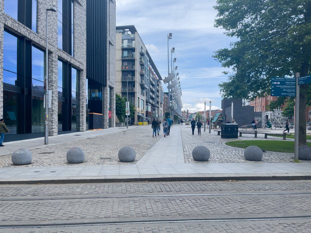 LUAS TRAM STOP AT SMITHFIELD The Luas tram stop at Smithfield, located in Dublin 7, is a key transport hub serving the Smithfield area and its...