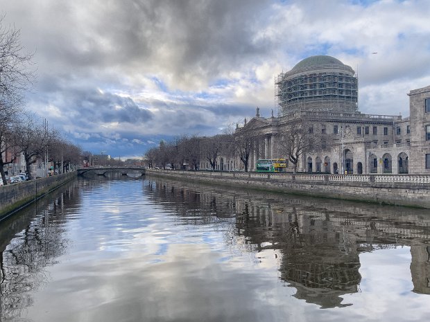 LUAS TRAM STOP AT THE FOUR COURTS