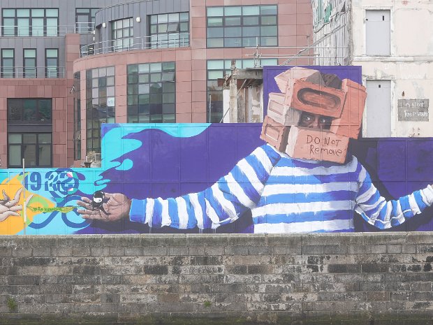 VIDEO OF THE ASBESTOS MURAL ON ORMOND QUAY