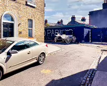 A WHITE CARRIAGE IN STONEYBATTER [BUT NO HORSE]-234166-1