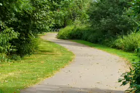 BISHOPS MEADOWS RIVER WALK [RIVER NORE LINEAR PARK]-195492-1