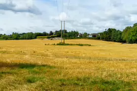 BISHOPS MEADOWS RIVER WALK [RIVER NORE LINEAR PARK]-195495-1