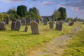 ST PATRICKS GRAVEYARD [UPPER ST PATRICK STREET IN KILKENNY]-234065-1