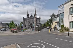 saint-canices-catholic-church-in-kilkenny-011