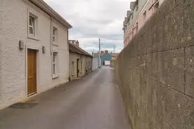 IN 2018 I EXPLORED A NARROW LANE NETWORK IN KILKENNY [DEAN STREET TO BUTT'S GREEN]-234281-1