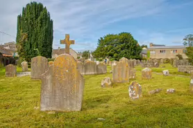 ST PATRICKS GRAVEYARD [UPPER ST PATRICK STREET IN KILKENNY]-234080-1