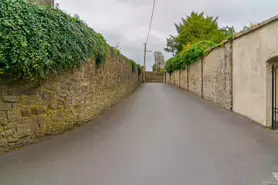 IN 2018 I EXPLORED A NARROW LANE NETWORK IN KILKENNY [DEAN STREET TO BUTT'S GREEN]-234265-1