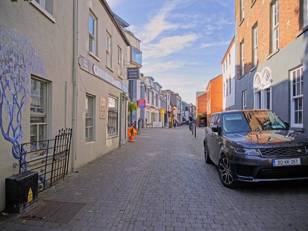 ST KIERAN'S STREET Kieran Street is a historic street located in the heart of Kilkenny city, Ireland. It is a popular destination for both...