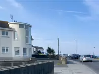 VOYAGER BY LINDA BRUNKER AT LAYTOWN STRAND [THERE IS ALSO ANOTHER EXAMPLE OF HER WORK NEARBY]-232722-1