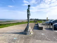 VOYAGER BY LINDA BRUNKER AT LAYTOWN STRAND [THERE IS ALSO ANOTHER EXAMPLE OF HER WORK NEARBY]-232725-1