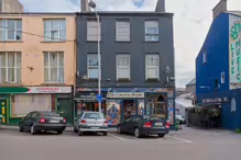 SIN É McCABE ON COBURG STREET IN CORK [PHOTOGRAPHED 11 JULY 2016]-233721-1