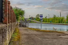 A NICE WALK ALONG THE ROYAL CANAL [FROM SHANDON GARDENS TO CROSS GUNS BRIDGE]-232251-1
