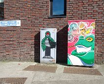 THE FROG KING BY RAPHAEL SILVA [PAINT-A-BOX STREET ART AT ST LUKE'S AVENUE]-236771-1