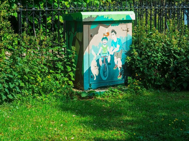 PAINT-A-BOX AT HERBERT PARK While Herbert Park in Dublin is not known for extensive street art like some other areas of the city, there are a couple...