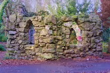 THE SHELL HOUSE FOLLY JANUARY 2013 [LOCATED IN BUSHY PARK] X-234887-1