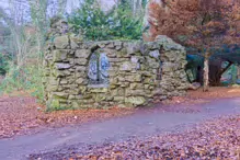 THE SHELL HOUSE FOLLY JANUARY 2013 [LOCATED IN BUSHY PARK] X-234885-1