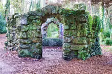 THE SHELL HOUSE FOLLY JANUARY 2013 [LOCATED IN BUSHY PARK] X-234889-1