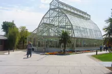 THE MANY GLASSHOUSES AT THE BOTANIC GARDENS IN DUBLIN [GLASNEVIN MAY 2013]-234484-1