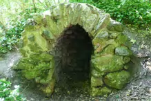 THE WISHING WELL OR HOLY WELL AT ST ANNES PARK [HOLY WELLS AND WISHING WELLS ARE DIFFERENT]-237231-1