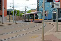 WHY WOULD ANYONE PHOTOGRAPH A TRAM COMING UP A HILL - A PASSERBY ACTUALLY ASKED ME [MAYBE THE BARD HAS AN ANSWER]-219881-1