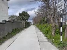 WINDY ARBOUR AND NEARBY [INCLUDING THE LUAS TRAM STOP]-215696-1