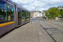 THE LUAS TRAM STOP AT HEUSTON TRAIN STATION [SUNDAY 7 JULY 2024]-235746-1