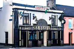 COFFEYS PUB IN NEWBRIDGE [CHRISTMAS 2012]-238759-1