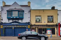 MC GOWAN'S PUB IN NEWBRIDGE [WAS SWIFTS WHEN I LAST VISITED THE TOWN IN 2012]-238657-1