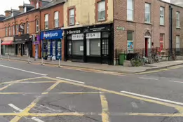 RANELAGH AND NEARBY [I WALKED FROM LEESON STREET TO THE LUAS TRAM STOP]-165103-1