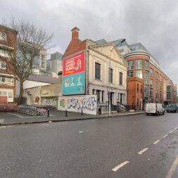 KEVIN STREET COLLEGE A personal look at the history of Kevin Street College. From the "university envy" and vandalised foam panels of 1968 to...