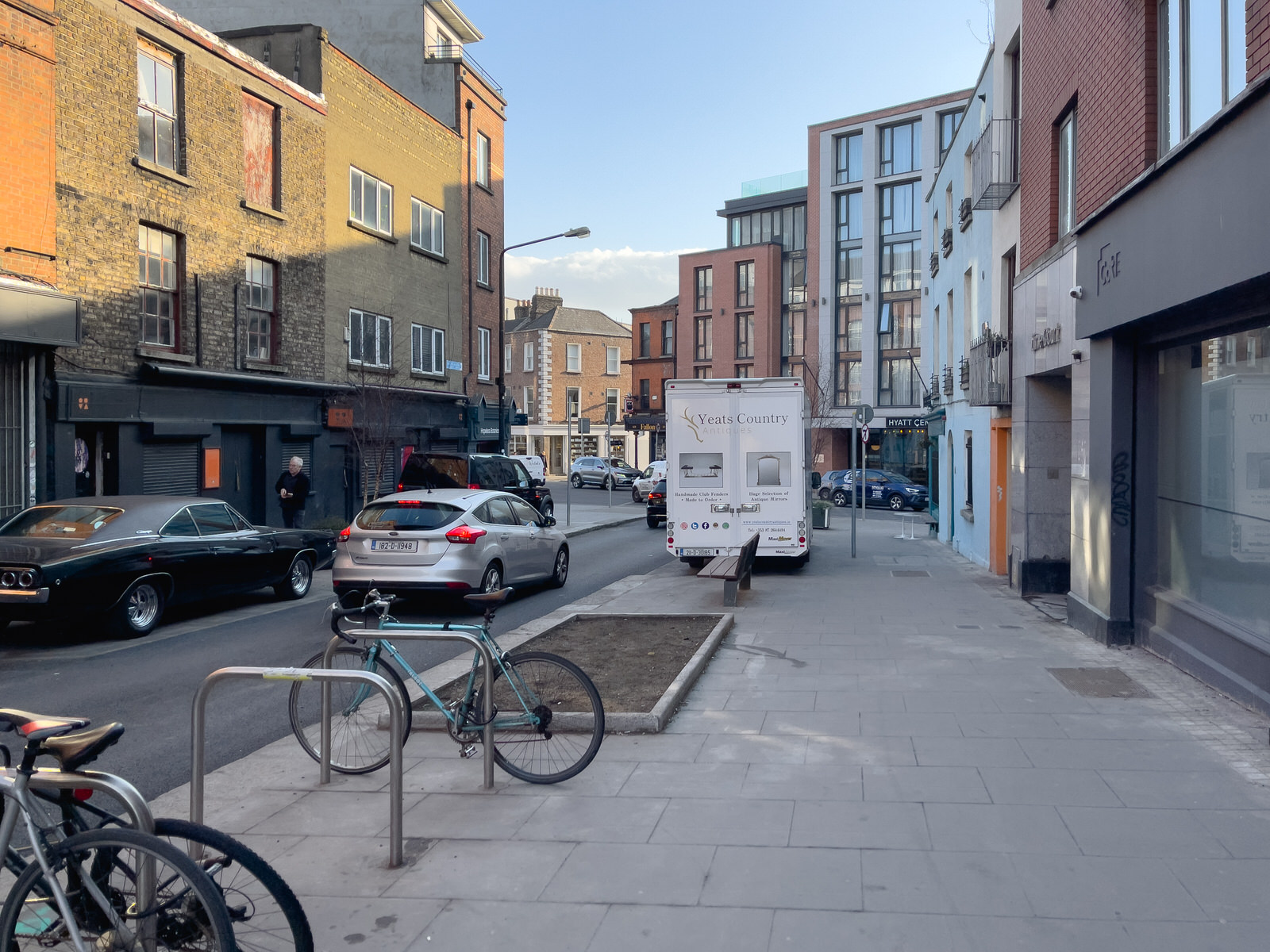 FRANCIS STREET IN FEBRUARY 2023 - NO BICYCLE LANE