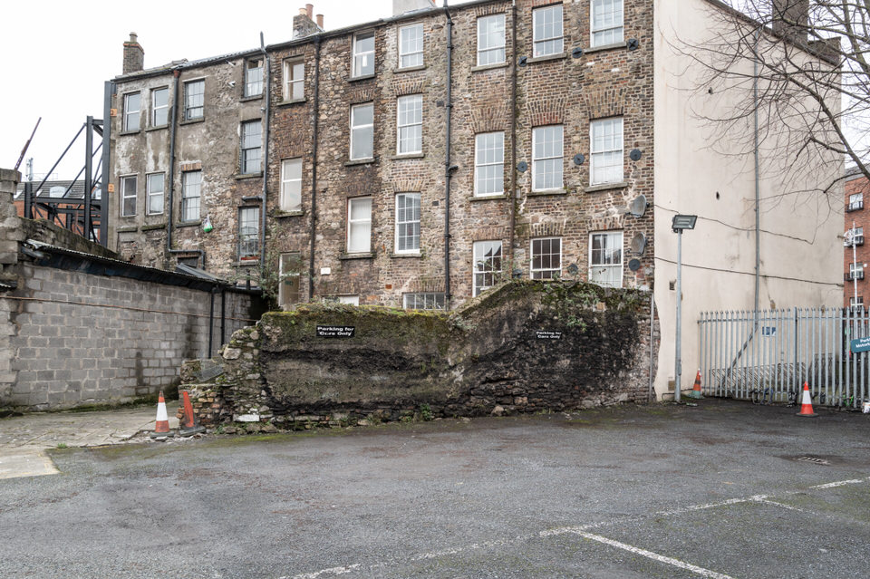 BOLTON STREET COLLEGE HAS A CAR PARK THAT IS ALWAYS FULL [EVEN WHEN IT IS EMPTY]-264380.jpg