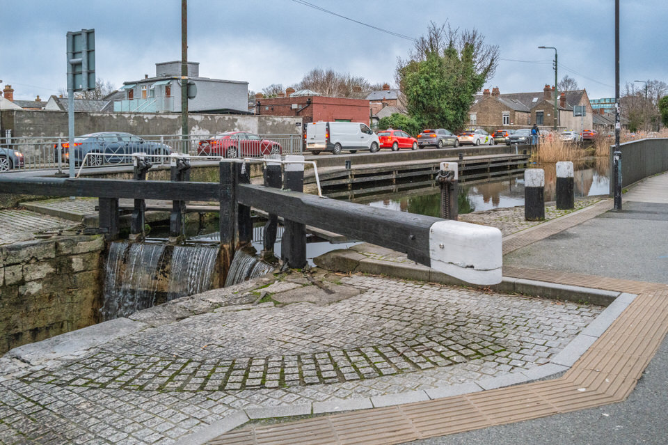 CHARLEMONT PLACE ALONG THE NORTH BANK OF THE GRAND CANAL [14 FEBRUARY 2026]-2643475.jpg