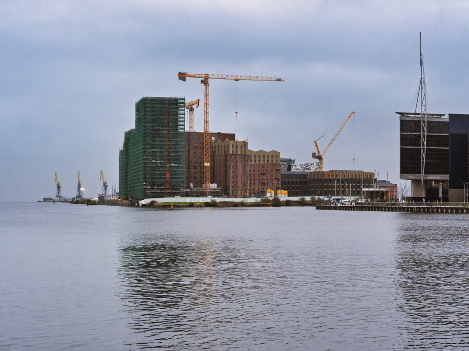 CITY QUAYS AND THE VANISHING TITANIC [A TALE OF TWO LANDSCAPES]-264326.jpg