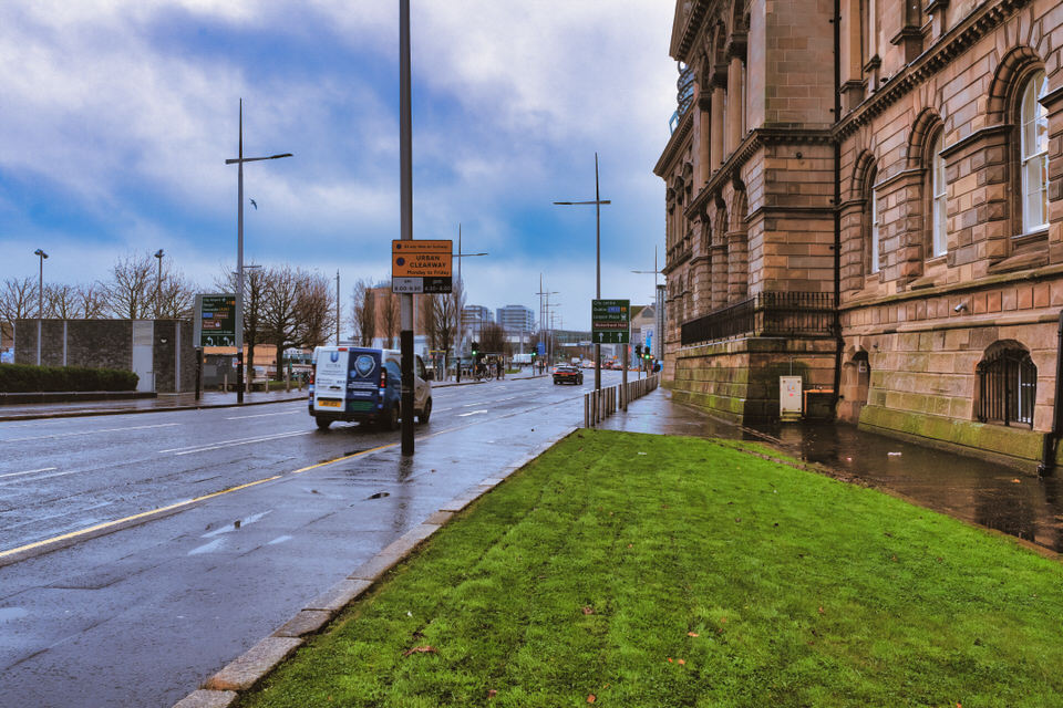 CUSTOM HOUSE SQUARE AND NEARBY [PHOTOGRAPHED IN DECEMBER 2025 WHEN THE WEATHER WAS TERRIBLE]-264261.jpg