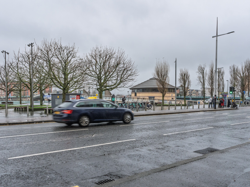 CUSTOM HOUSE SQUARE AND NEARBY [PHOTOGRAPHED IN DECEMBER 2025 WHEN THE WEATHER WAS TERRIBLE]-264264.jpg