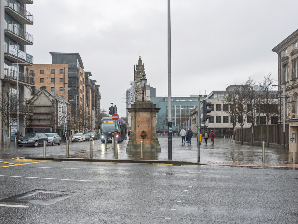 CUSTOM HOUSE SQUARE AND NEARBY [PHOTOGRAPHED IN DECEMBER 2025 WHEN THE WEATHER WAS TERRIBLE]-264269.jpg