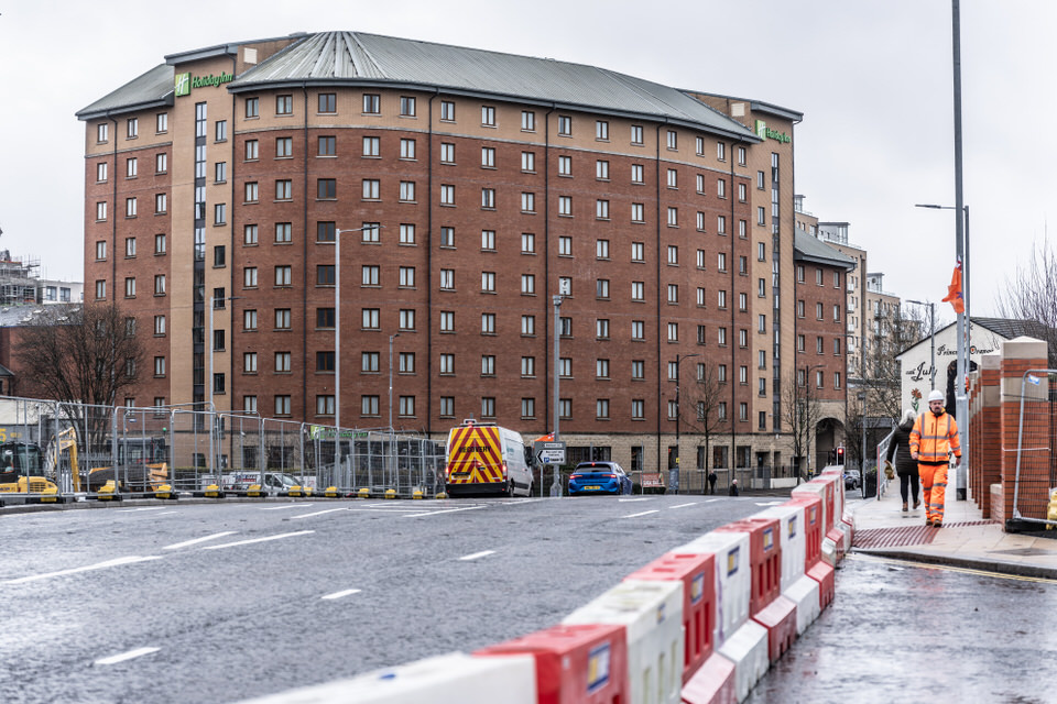BELFAST GRAND CENTRAL STATION IN CONTEXT [WEAVER'S CROSS AREA]-264060.jpg